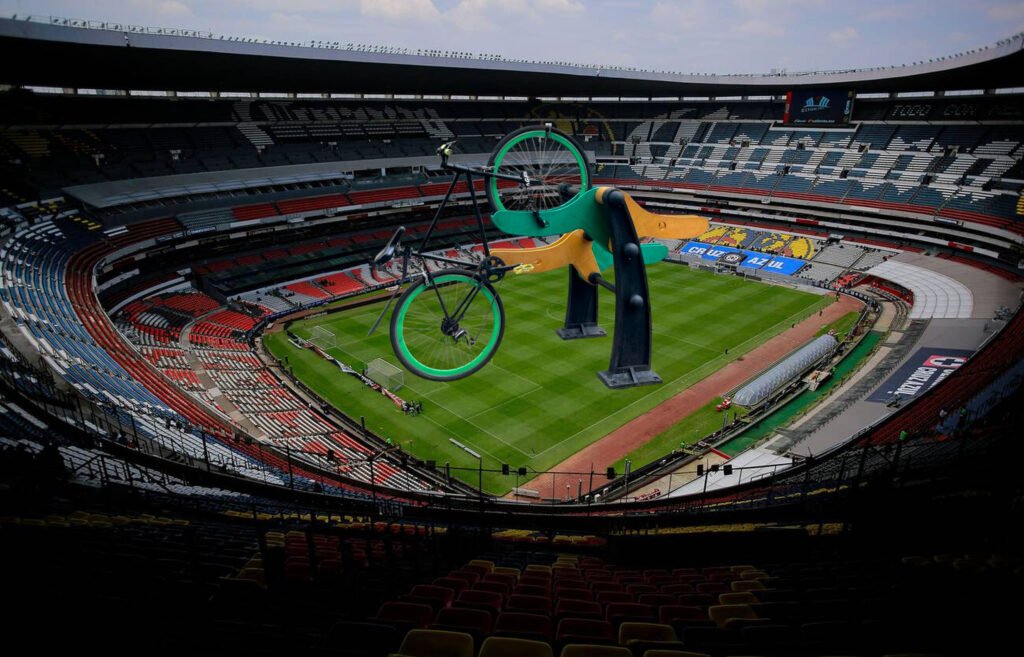 Biciestacionamiento en el Estadio Azteca