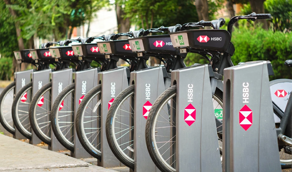 Estaciones del sistema Ecobici en CDMX, ejemplo del crecimiento de la red ciclista y la movilidad sostenible en la capital.